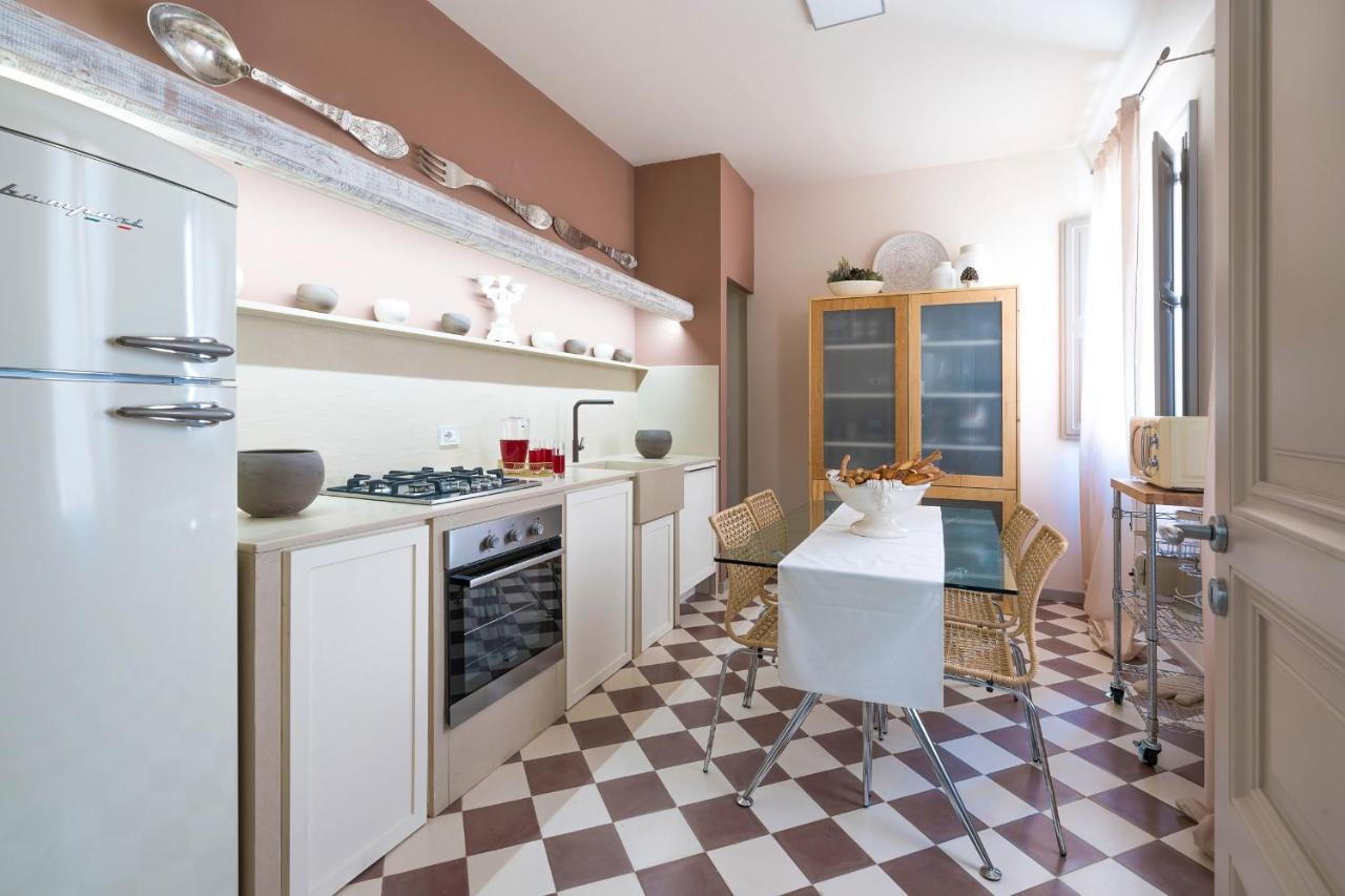 Dimora Al Duomo Appartement Trapani Buitenkant foto